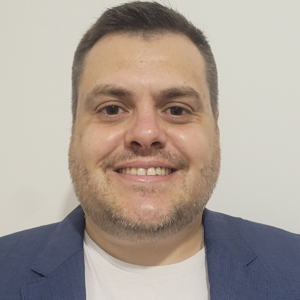Prof. Dr. Rafael de Oliveira Tiezzi 